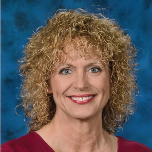 Meet your Posher, Theresa - Picture 1 of 1